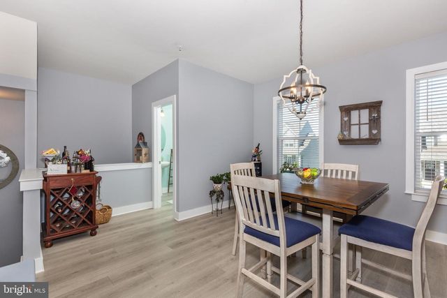 2723 TOWN VIEW CIR, New Windsor, MD 21776