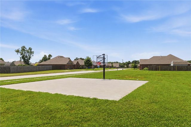 1012 Kimball Lane, Pea Ridge, AR 72751