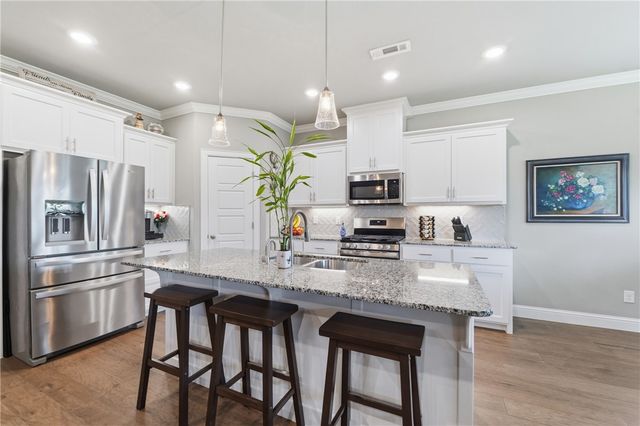1012 Kimball Lane, Pea Ridge, AR 72751