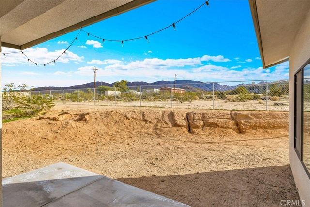 6829 Indian Cove, 29 Palms, CA 92277