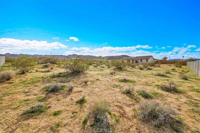 6829 Indian Cove, 29 Palms, CA 92277