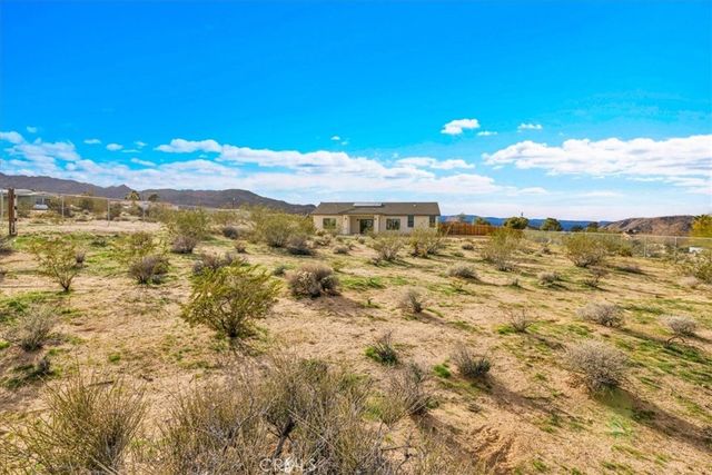 6829 Indian Cove, 29 Palms, CA 92277