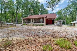 678 Spruce Creek Drive, Jamestown, TN 38556