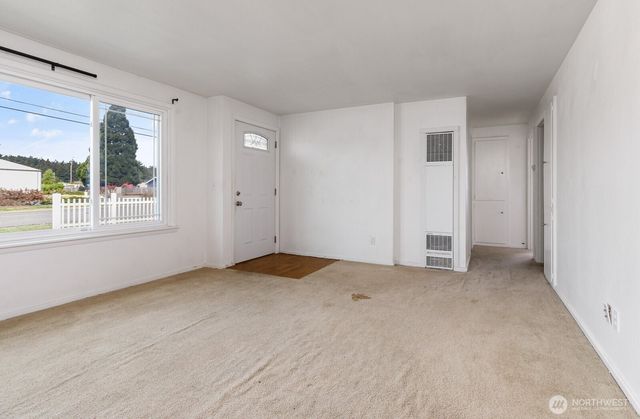 164 NE Ernst, Oak Harbor, WA 98277