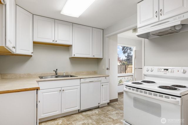 164 NE Ernst, Oak Harbor, WA 98277