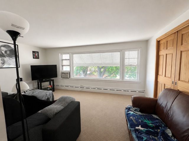 7030 W Wrightwood Avenue, Chicago, IL 60707