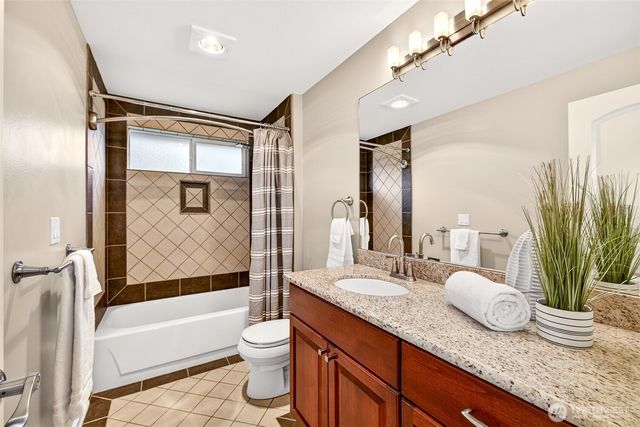 17408 NE 139th Place, Redmond, WA 98052