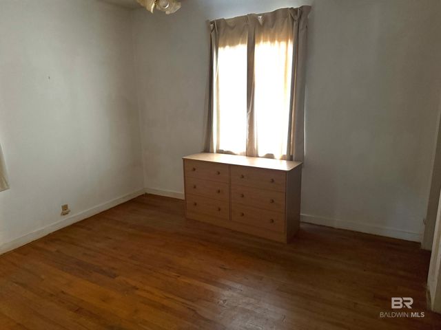 156 Pier Avenue, Fairhope, AL 36532