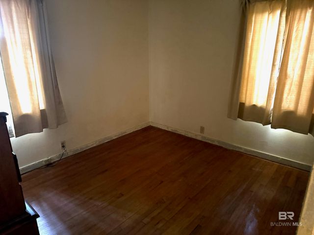 156 Pier Avenue, Fairhope, AL 36532