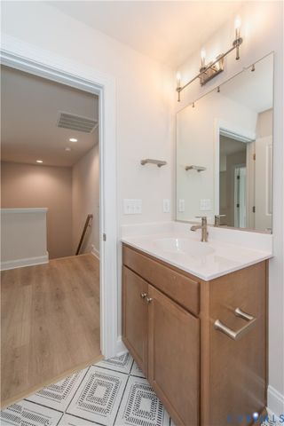 8660 Hope Farm Ln, Mechanicsville, VA 23111