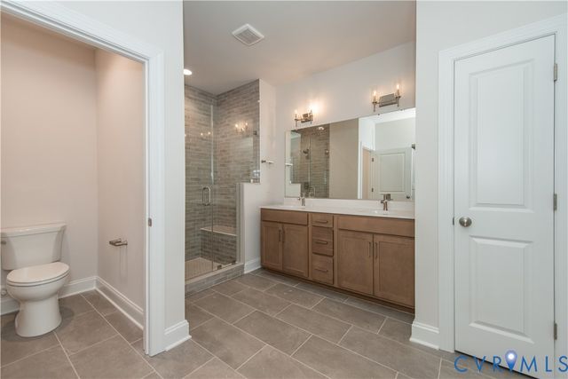 8660 Hope Farm Ln, Mechanicsville, VA 23111
