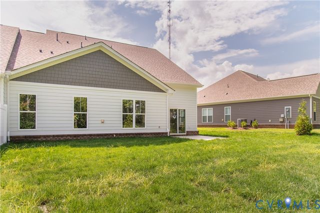8660 Hope Farm Ln, Mechanicsville, VA 23111