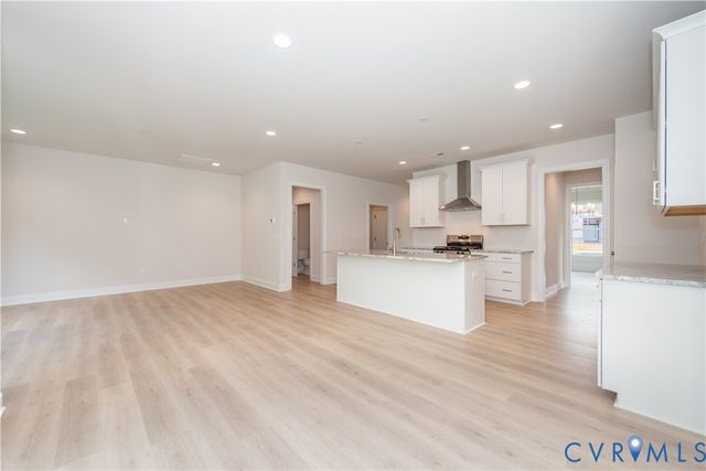 8660 Hope Farm Ln, Mechanicsville, VA 23111