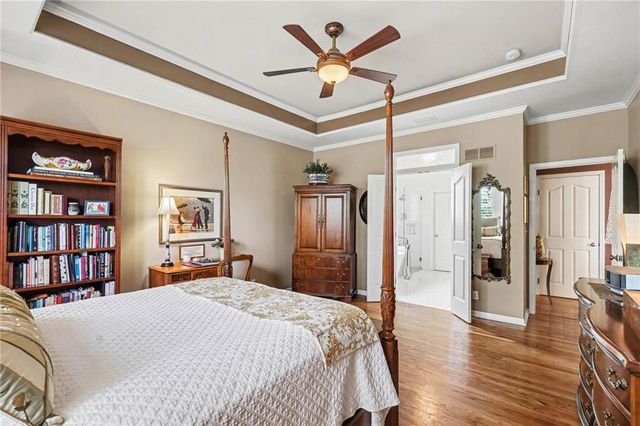 20306 W 99th Terrace, Lenexa, KS 66220