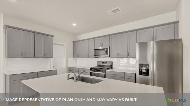 465 ELKINS PRAIRIE Drive, Lockhart, TX 78644