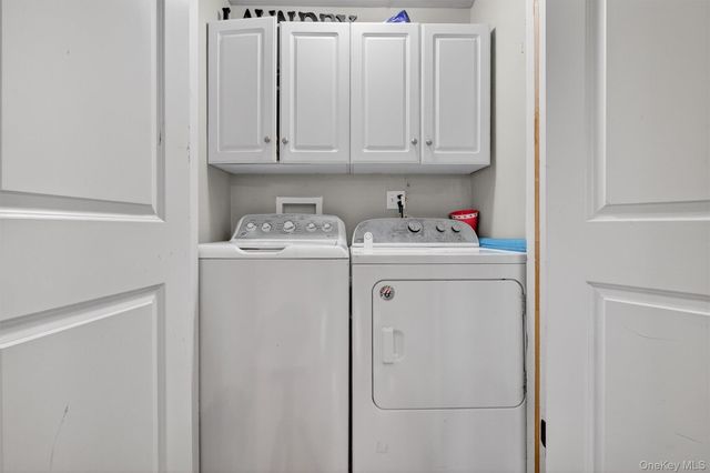 31 Kendall Drive, New City, NY 10956