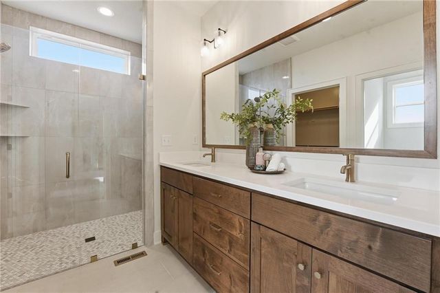 1518 NW 106th Terrace, Kansas City, MO 64155