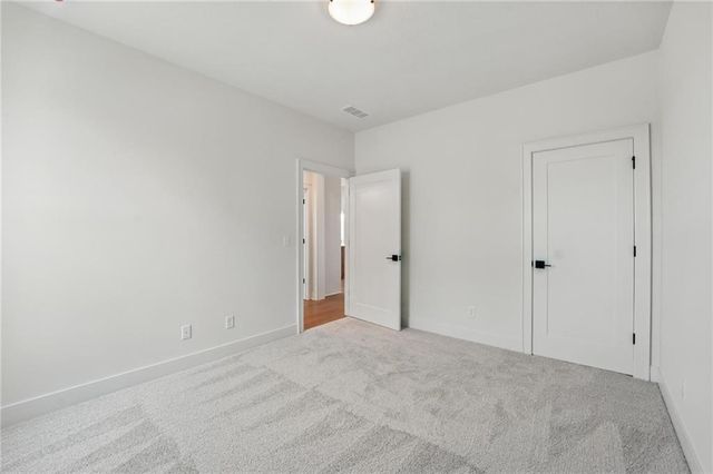 1518 NW 106th Terrace, Kansas City, MO 64155