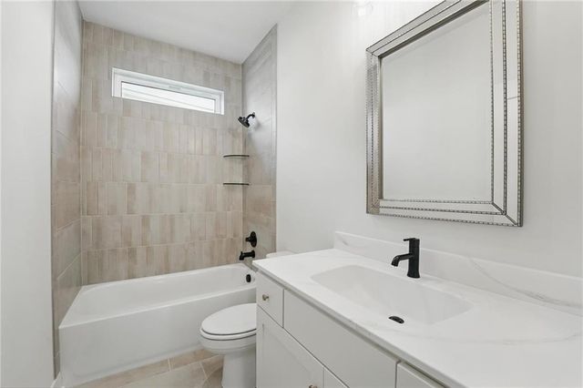 1518 NW 106th Terrace, Kansas City, MO 64155