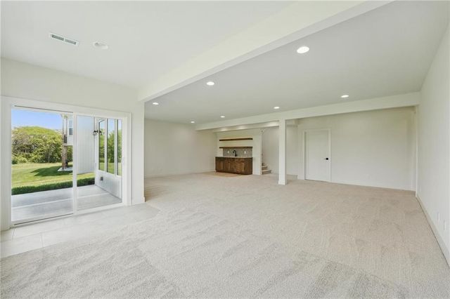 1518 NW 106th Terrace, Kansas City, MO 64155