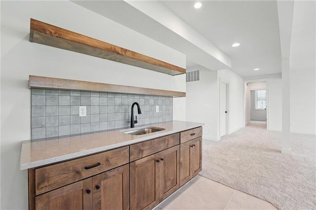 1518 NW 106th Terrace, Kansas City, MO 64155