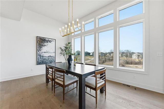 1518 NW 106th Terrace, Kansas City, MO 64155