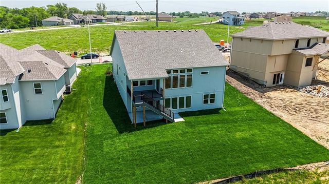 1518 NW 106th Terrace, Kansas City, MO 64155