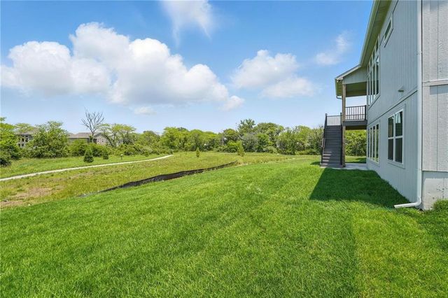 1518 NW 106th Terrace, Kansas City, MO 64155