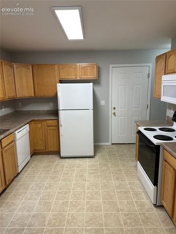856 Cima Vista Point, Colorado Springs, CO 80916