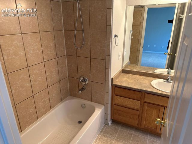 856 Cima Vista Point, Colorado Springs, CO 80916