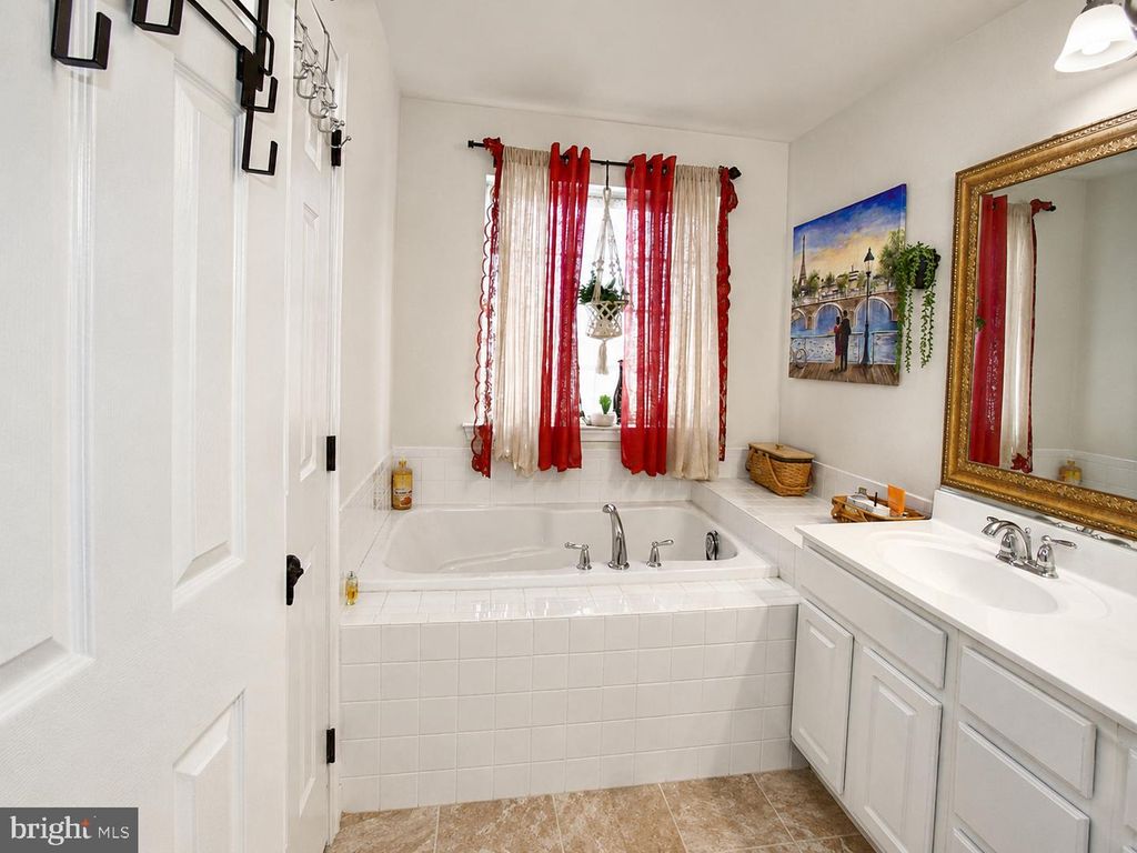 Image 20 of property listing at 45674 BETHFIELD WAY, California, MD 20619