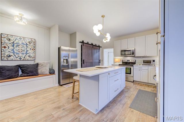 10 Southern Hills Court, O'fallon, MO 63366