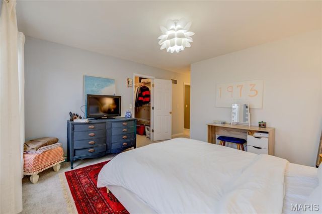 10 Southern Hills Court, O'fallon, MO 63366