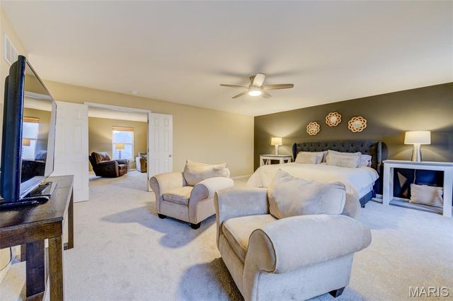 10 Southern Hills Court, O'fallon, MO 63366