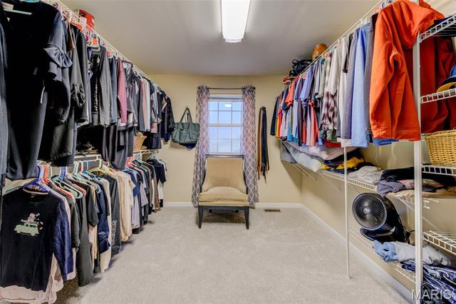 10 Southern Hills Court, O'fallon, MO 63366