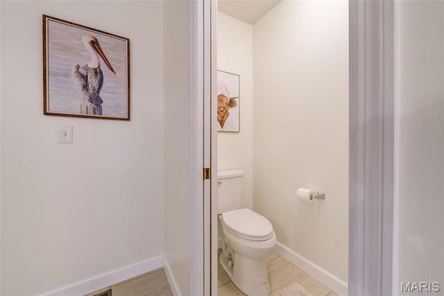 10 Southern Hills Court, O'fallon, MO 63366