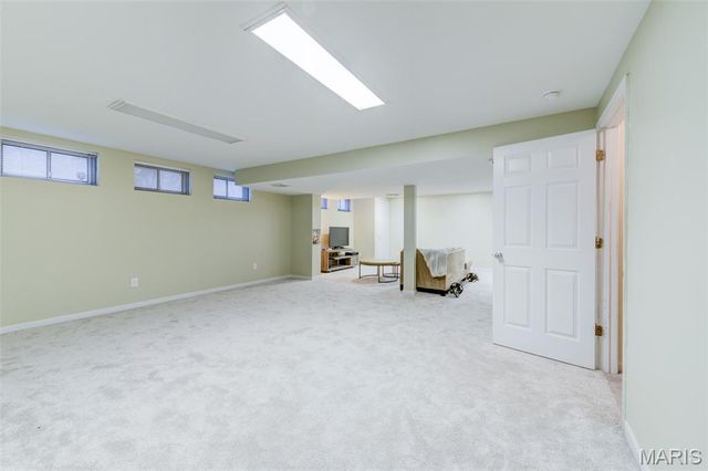 10 Southern Hills Court, O'fallon, MO 63366