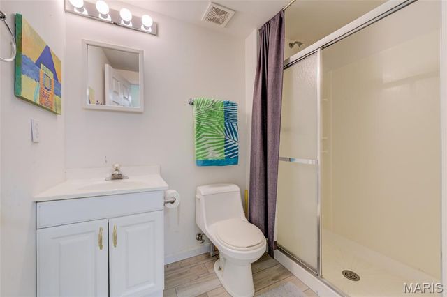 10 Southern Hills Court, O'fallon, MO 63366