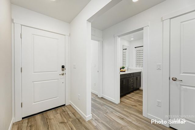 9082 W Inspirado St, Meridian, ID 83646