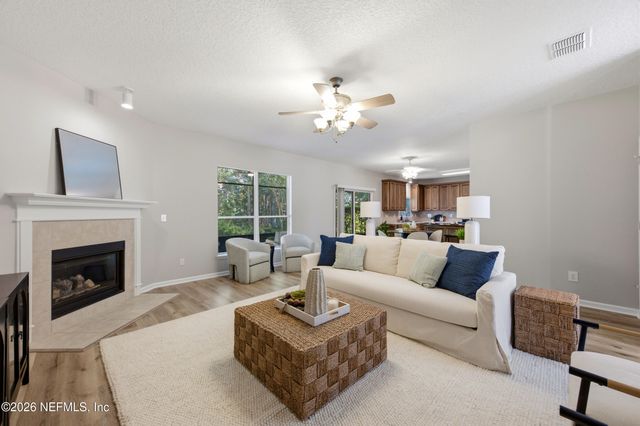1555 SUMMERDOWN Way, St. Johns, FL 32259