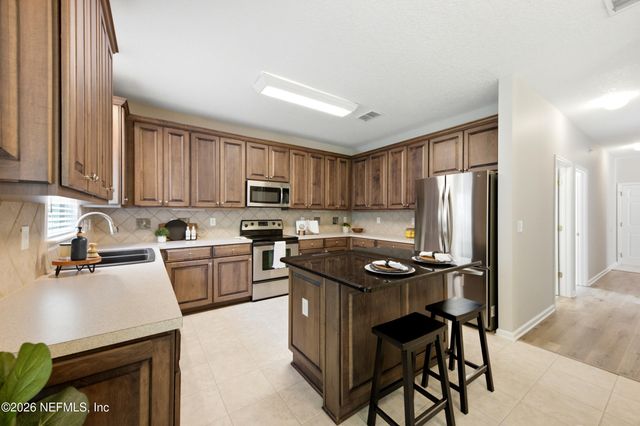 1555 SUMMERDOWN Way, St. Johns, FL 32259