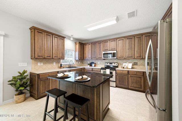 1555 SUMMERDOWN Way, St. Johns, FL 32259