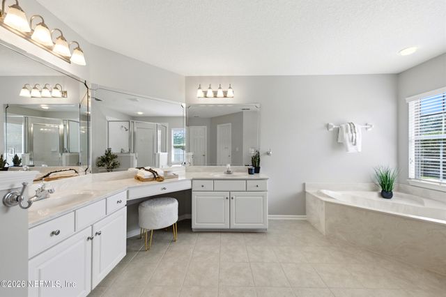 1555 SUMMERDOWN Way, St. Johns, FL 32259