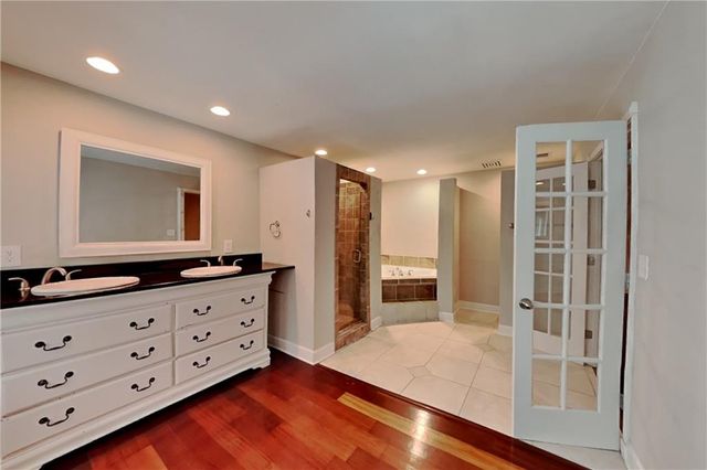 2916 Sope Creek Drive, Marietta, GA 30068