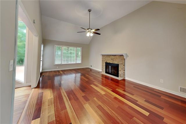 2916 Sope Creek Drive, Marietta, GA 30068