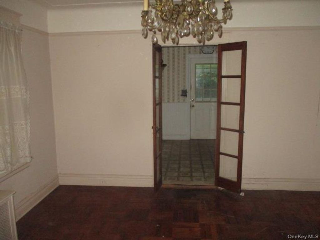 98 Marine Street, Bronx, NY 10464 — photo 4