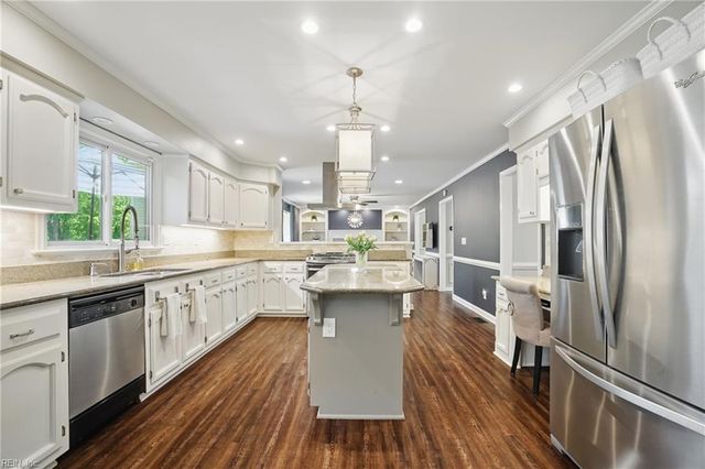 1112 Worthington CT, Virginia Beach, VA 23464