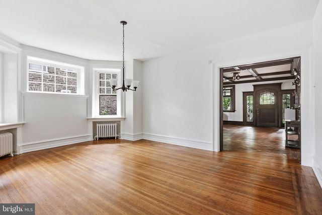 6607 LINCOLN DR, Philadelphia, PA 19119