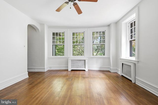 6607 LINCOLN DR, Philadelphia, PA 19119