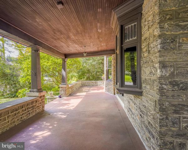 6607 LINCOLN DR, Philadelphia, PA 19119